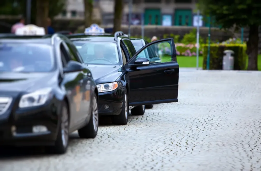 Taxi groupes près de Cluses 
